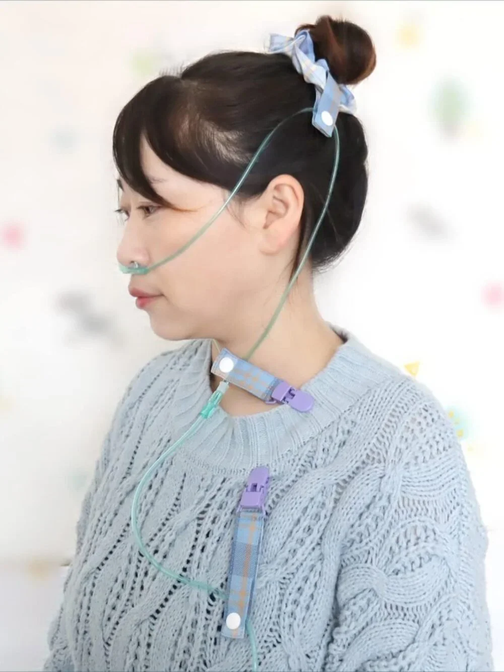 Tubie Scrunchie with 2 Safety Clips